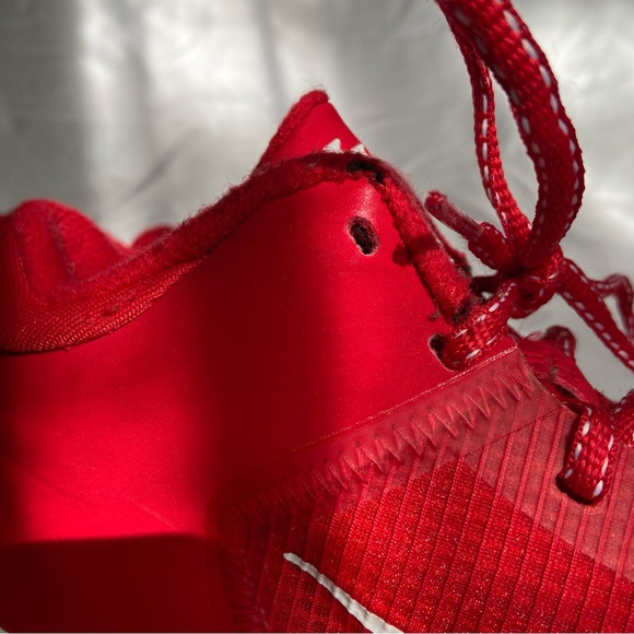 Nike Kyrie Flytrap 4 Mid University Red - Picture 6 of 8